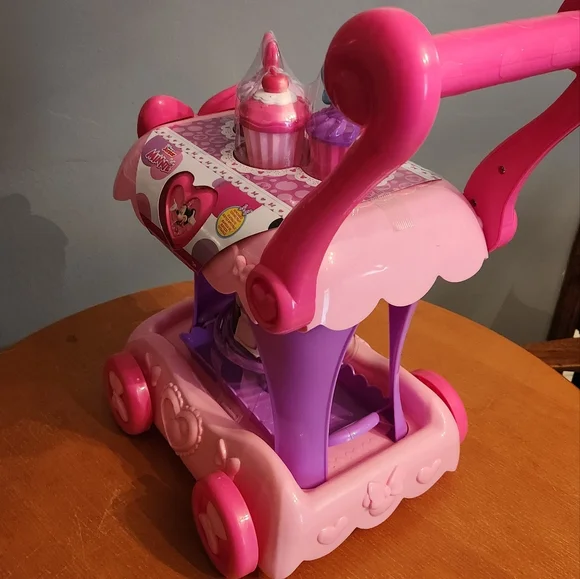 Disney Junior Minnie Dessert Cart BRAND NEW WITH TAGS - Picture 3 of 5